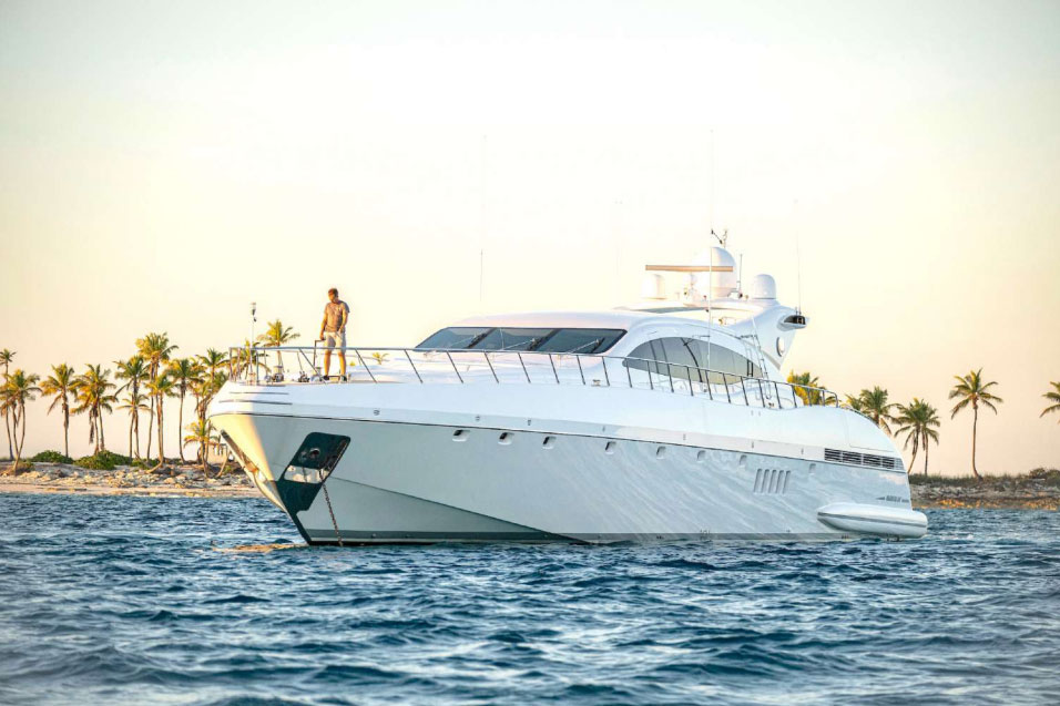 108' Mangusta