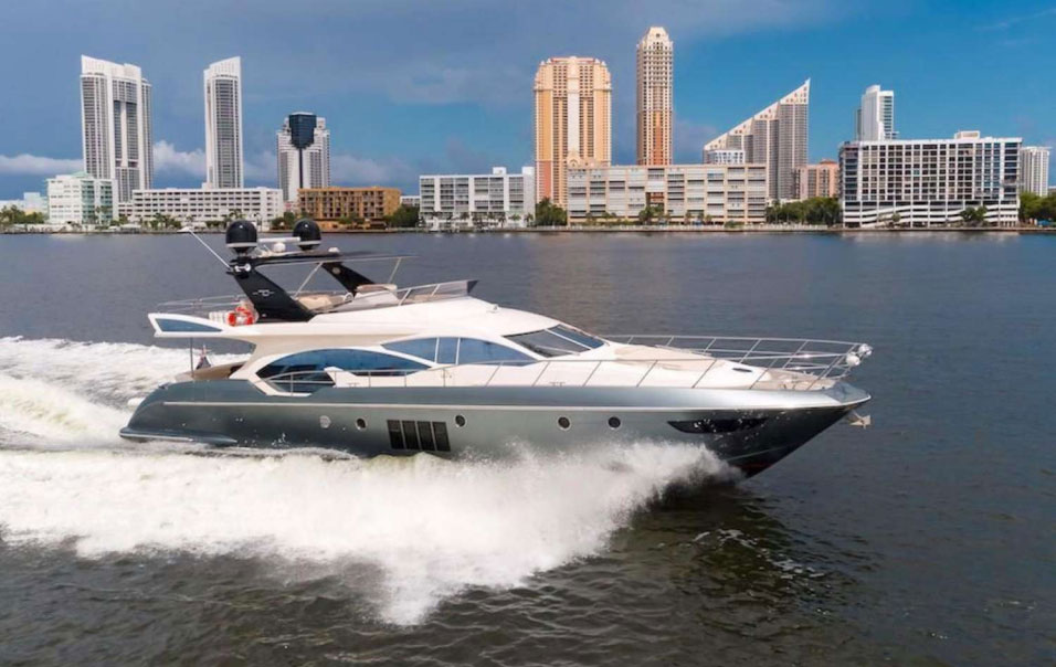 70' Azimut